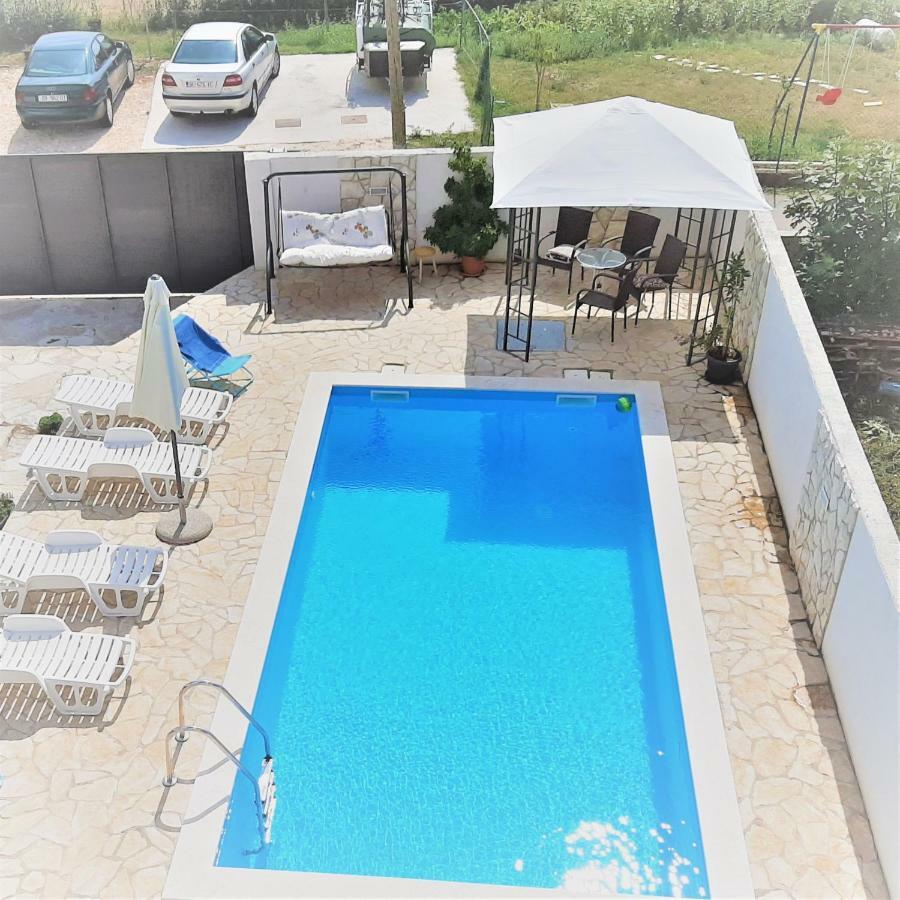 Apartments"Nika" With Private Pool Galovac  Eksteriør bilde