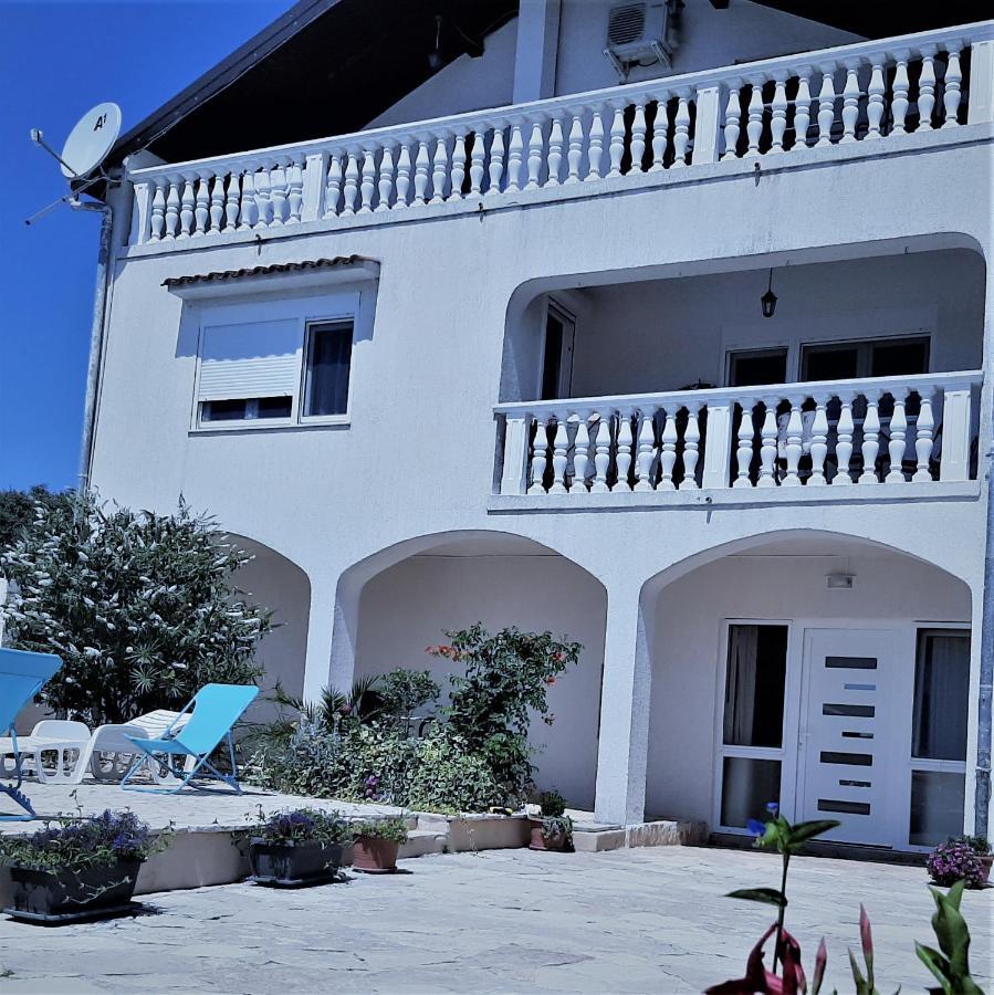 Apartments"Nika" With Private Pool Galovac  Eksteriør bilde